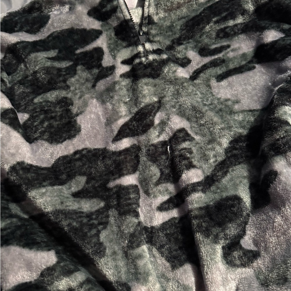 Secret Treasures Camouflage Pajama Top with bottoms